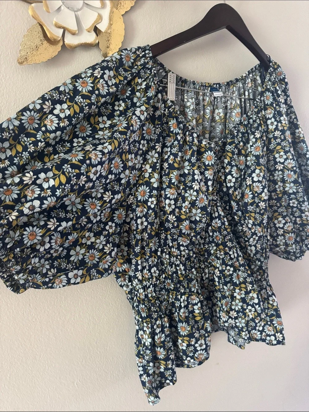 Old Navy Navy Floral Puff-Sleeve Peasant Blouse